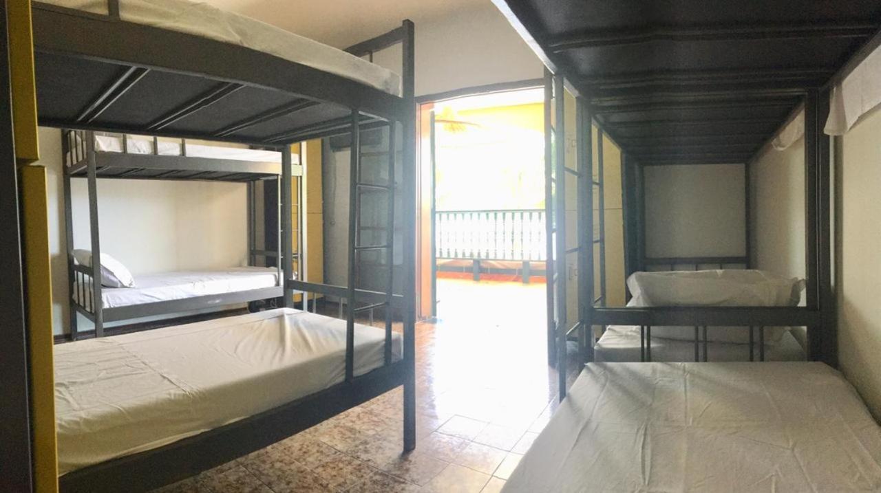 Albergue Bagus & Bar *